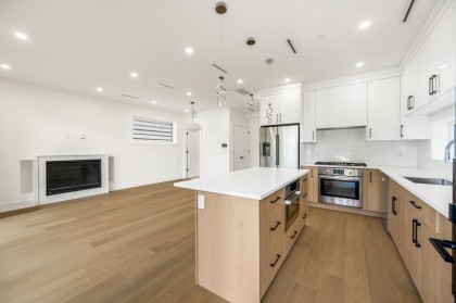 Photo 14 at 1 - 950 W 17th Avenue, Cambie, Vancouver West