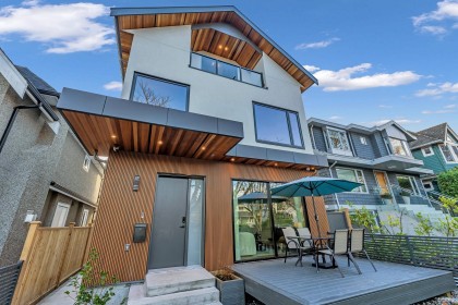 Photo 2 at 1 - 4150 W 14th Avenue, Point Grey, Vancouver West