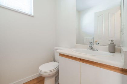 Photo 7 at 16 - 901 W 17th Street, Mosquito Creek, North Vancouver