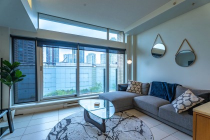 Photo 2 at 709 - 33 W Pender Street, Downtown VW, Vancouver West