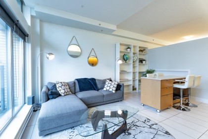 Photo 4 at 709 - 33 W Pender Street, Downtown VW, Vancouver West