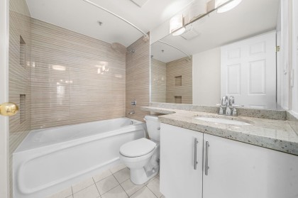 Photo 34 at 404 - 1562 W 5th Avenue, False Creek, Vancouver West