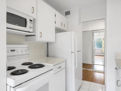 Photo 14 at 204 - 6026 Tisdall Street, Oakridge VW, Vancouver West