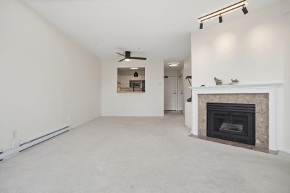 Photo 11 at 412 - 525 Wheelhouse Square, False Creek, Vancouver West