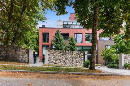 Photo 2 at 303 - 7128 Adera Street, South Granville, Vancouver West