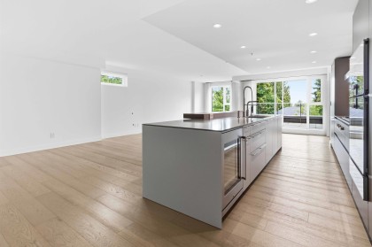 Photo 9 at 303 - 7128 Adera Street, South Granville, Vancouver West