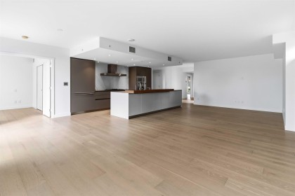 Photo 15 at 303 - 7128 Adera Street, South Granville, Vancouver West
