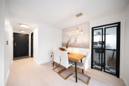 Photo 5 at 1505 - 930 Cambie Street, Yaletown, Vancouver West
