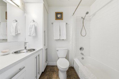 Photo 13 at 301 - 3673 W 11th Avenue, Kitsilano, Vancouver West