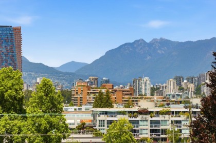 Photo 10 at 504 - 2288 Pine Street, Fairview VW, Vancouver West