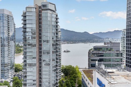 Photo 2 at 2001 - 1188 W Pender Street, Coal Harbour, Vancouver West