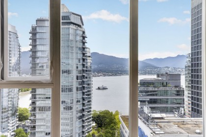 Photo 16 at 2001 - 1188 W Pender Street, Coal Harbour, Vancouver West
