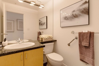 Photo 21 at 702 - 1099 Marinaside Crescent, Yaletown, Vancouver West