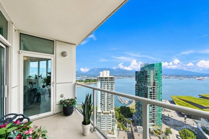 Photo 12 at 3306 - 1111 W Pender Street, Coal Harbour, Vancouver West