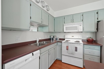 Photo 9 at 1344 W 7th Avenue, Fairview VW, Vancouver West