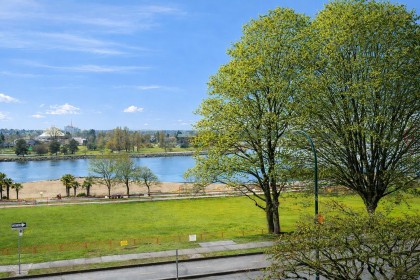Photo 9 at 304 - 1233 Beach Avenue, West End VW, Vancouver West