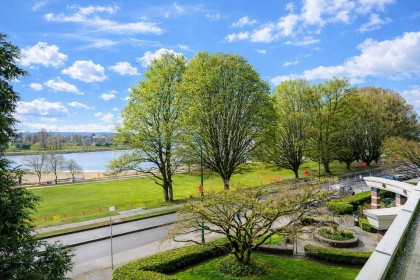 Photo 8 at 304 - 1233 Beach Avenue, West End VW, Vancouver West