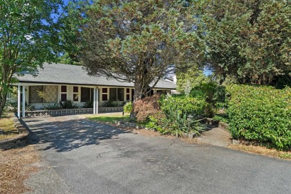 Photo 2 at 1454 Sowden Street, Norgate, North Vancouver