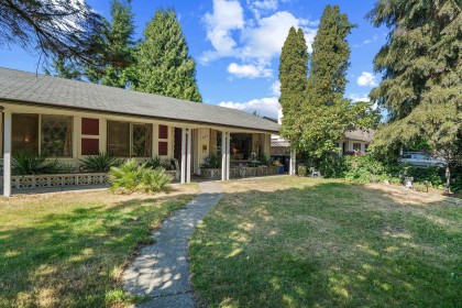Photo 3 at 1454 Sowden Street, Norgate, North Vancouver