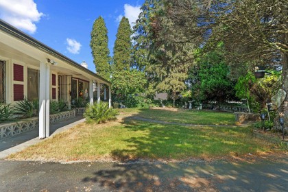 Photo 4 at 1454 Sowden Street, Norgate, North Vancouver