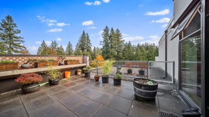 Photo 3 at 404 - 4900 Cartier Street, Shaughnessy, Vancouver West