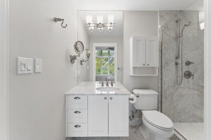 Photo 17 at 2071 Esquimalt Avenue, Ambleside, West Vancouver