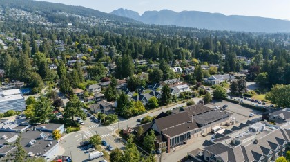 Photo 36 at 2071 Esquimalt Avenue, Ambleside, West Vancouver