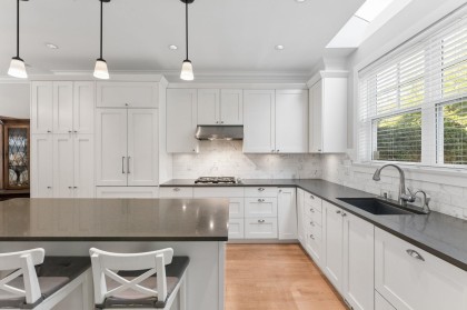 Photo 10 at 2071 Esquimalt Avenue, Ambleside, West Vancouver