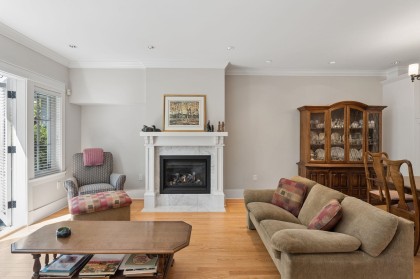 Photo 4 at 2071 Esquimalt Avenue, Ambleside, West Vancouver