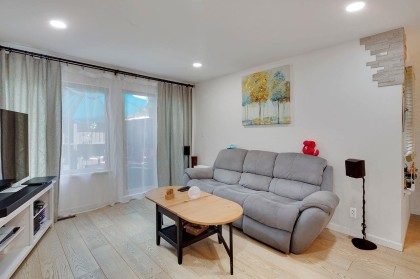 Photo 6 at 1840 Purcell Way, Lynnmour, North Vancouver