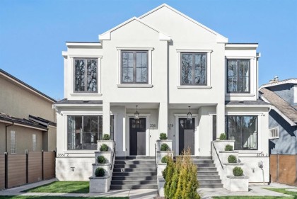 Photo 1 at 3581 W 19th Avenue, Dunbar, Vancouver West
