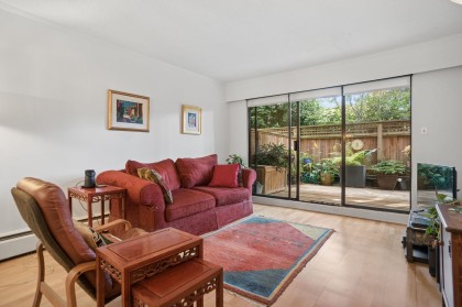 Photo 1 at 102 - 2255 W 8th Avenue, Kitsilano, Vancouver West