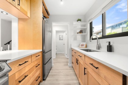 Photo 16 at 18 - 220 E 11th Street, Central Lonsdale, North Vancouver