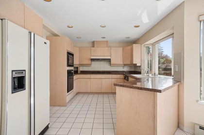 Photo 9 at 2986 W 37th Avenue, Kerrisdale, Vancouver West