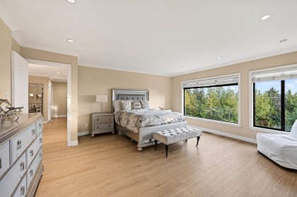 Photo 27 at 1375 Burnside Road, Chartwell, West Vancouver