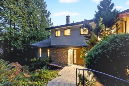 Photo 5 at 1375 Burnside Road, Chartwell, West Vancouver