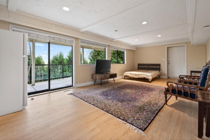 Photo 31 at 1375 Burnside Road, Chartwell, West Vancouver