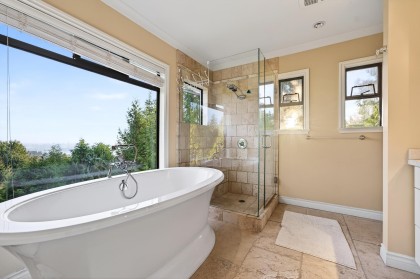 Photo 29 at 1375 Burnside Road, Chartwell, West Vancouver