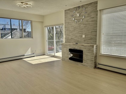 Photo 5 at 1544 W 68th Avenue, S.W. Marine, Vancouver West