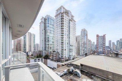 Photo 17 at 907 - 833 Seymour Street, Downtown VW, Vancouver West