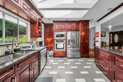 Photo 6 at 341 Rabbit Lane, British Properties, West Vancouver