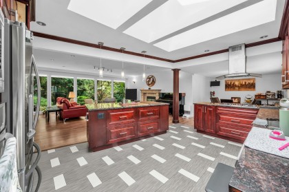 Photo 7 at 341 Rabbit Lane, British Properties, West Vancouver