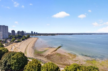 Photo 8 at 1402 - 1995 Beach Avenue, West End VW, Vancouver West