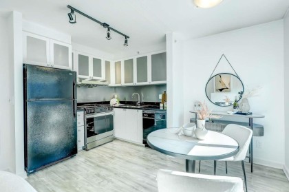 Photo 6 at 903 - 1003 Burnaby Street, West End VW, Vancouver West