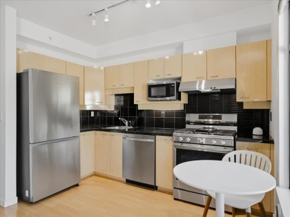 Photo 12 at 503 - 2228 Marstrand Avenue, Kitsilano, Vancouver West