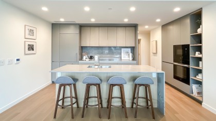Photo 2 at 102 - 3963 Uplands Way, Cypress Park Estates, West Vancouver