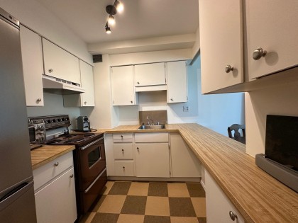 Photo 5 at 715 - 1445 Marpole Avenue, Fairview VW, Vancouver West