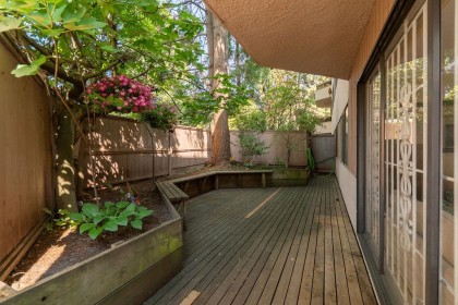Photo 12 at 102 - 2190 W 8th Avenue, Kitsilano, Vancouver West