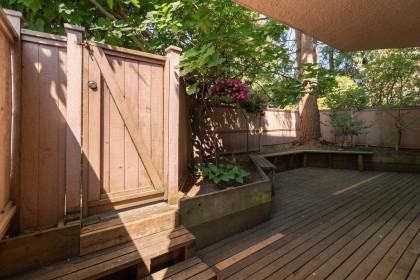 Photo 11 at 102 - 2190 W 8th Avenue, Kitsilano, Vancouver West