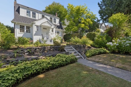 Photo 1 at 3933 W King Edward Avenue, Dunbar, Vancouver West